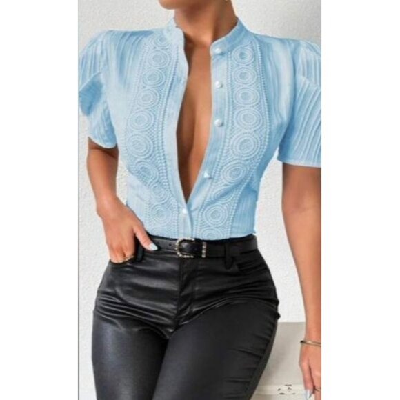 Beautiful Lace Patchwork Button Front Short Sleeve Shirt - Picture 1 of 4